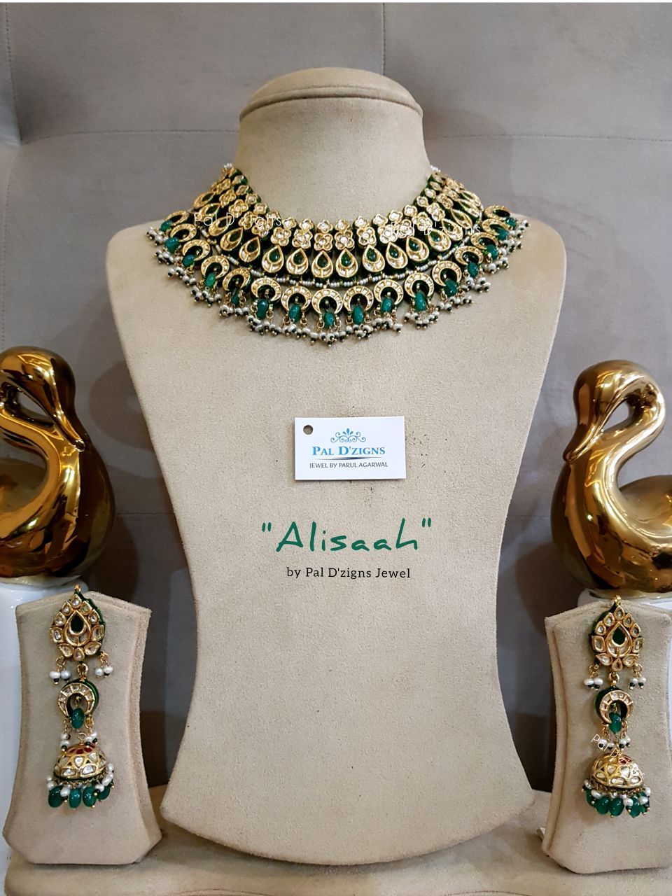 Alisaah Kundan Set
