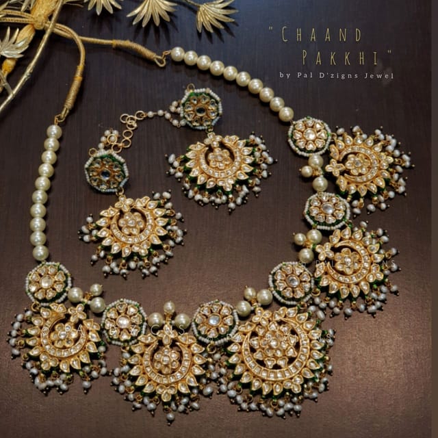Chaand-Pakkhi Kundan Set