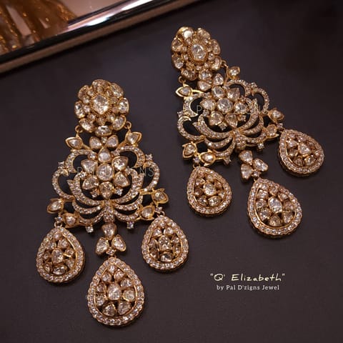 Q' Elizabeth Golden Moissanite Polki Chandliers