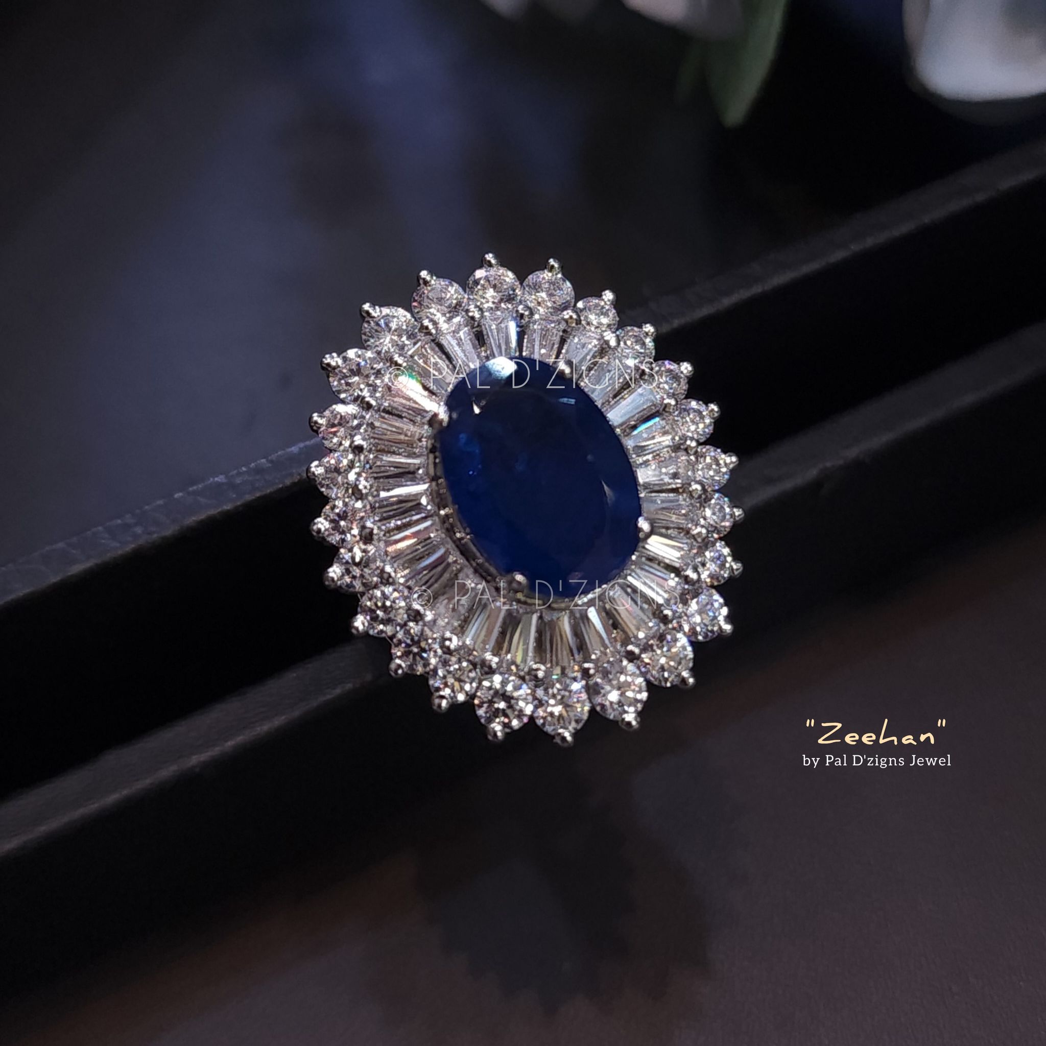 Zeehan Swarovski Ring