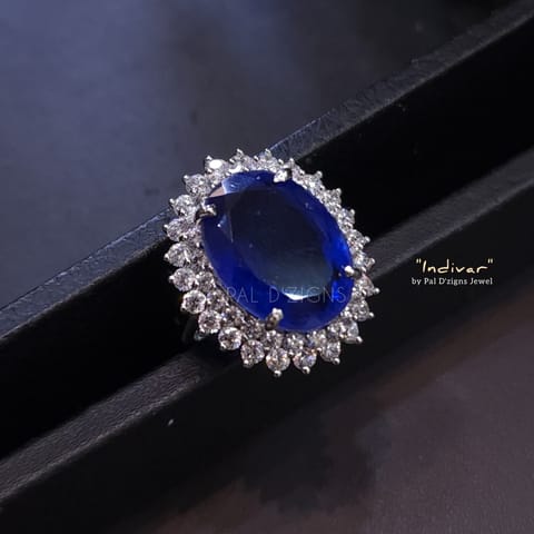 Indivar Swarovski Ring
