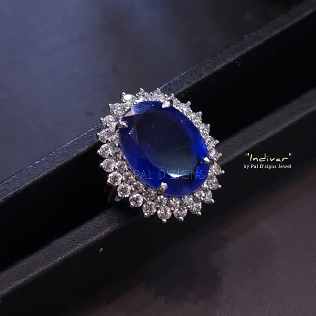 Indivar Swarovski Ring