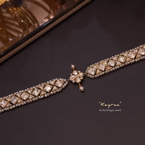 Kayraa Sheeshpatti In Moissanite Polki