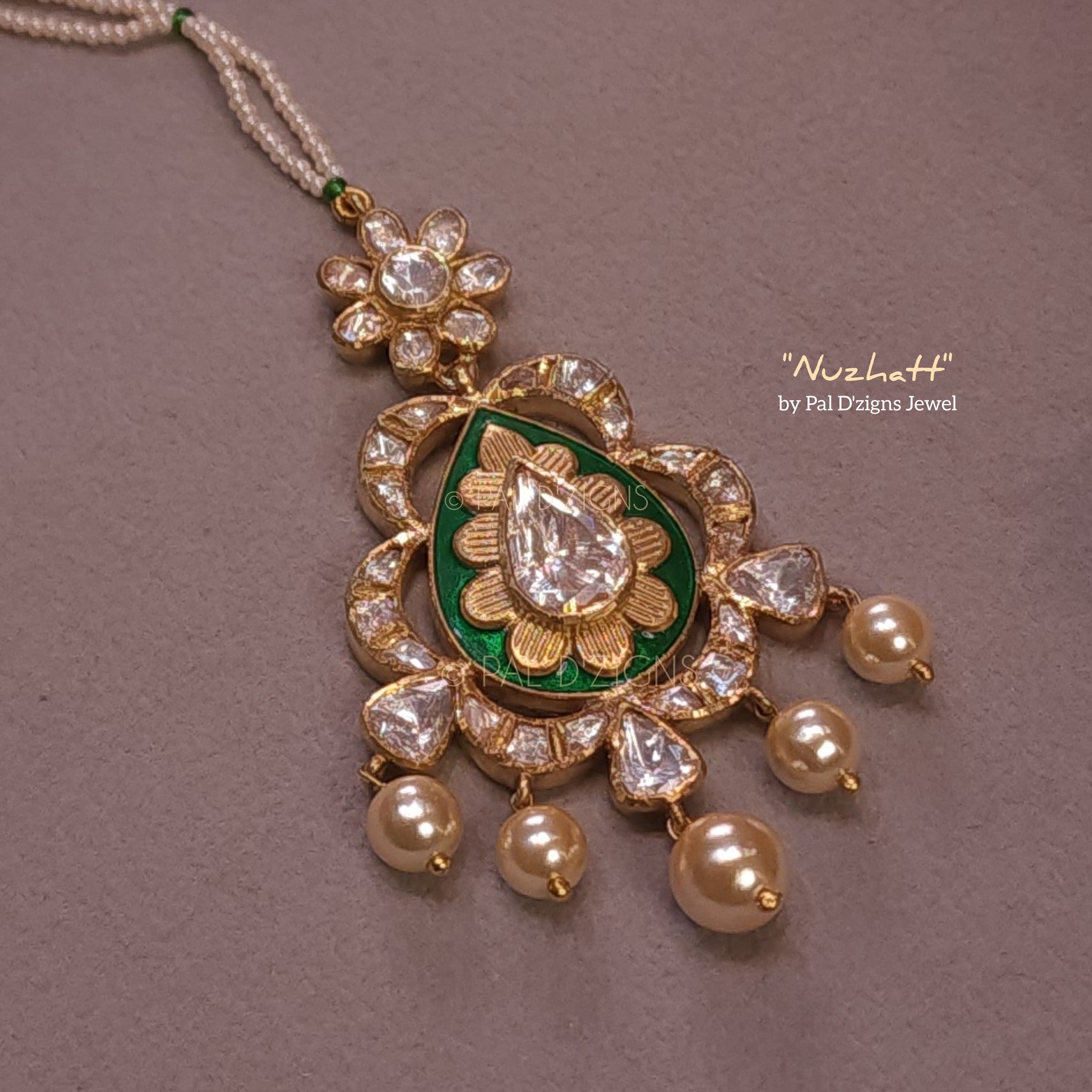 Nuzhatt Moissanite Polki Maangtika