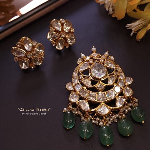 Chaand Rookie Moissanite Polki Pendant Set