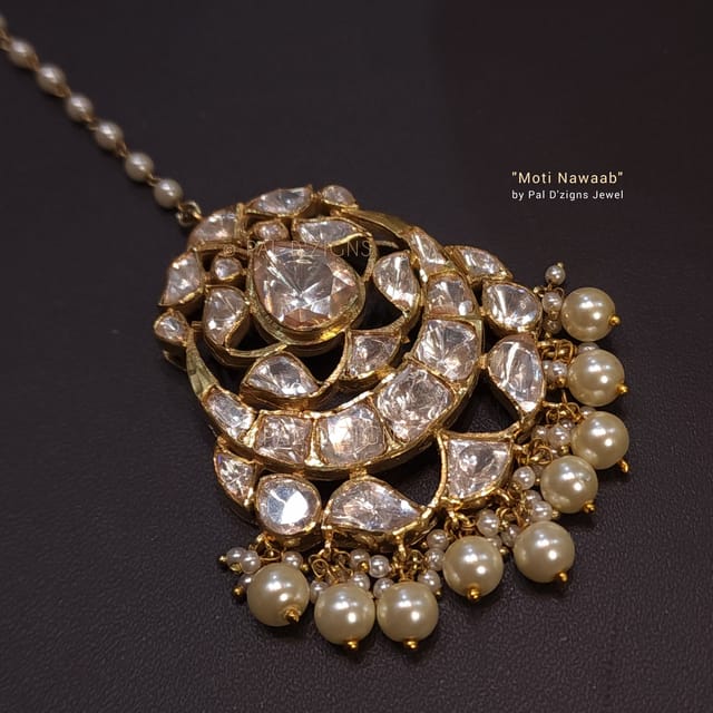 Moti Nawaab (Big) Moissanite Polki Maangtika