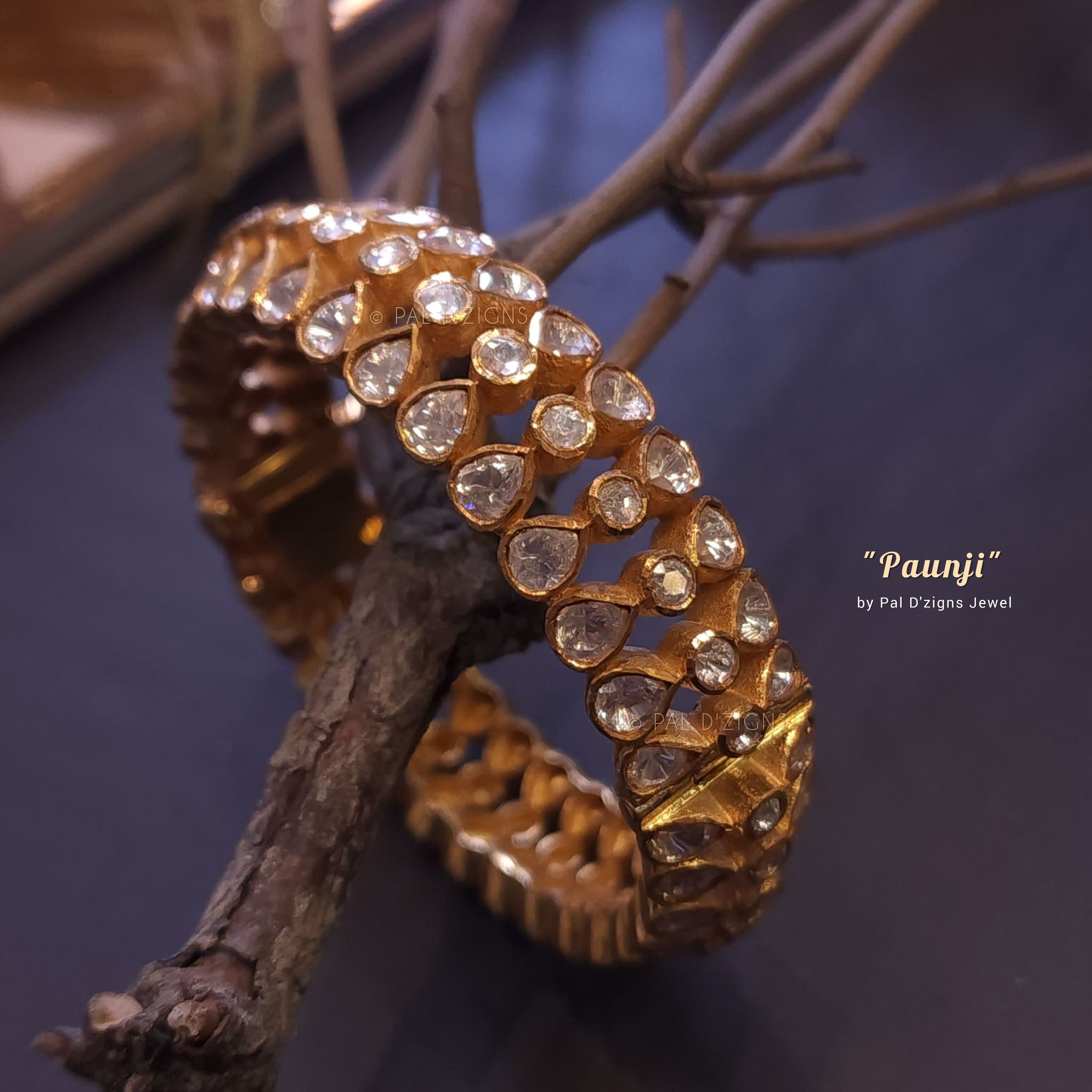 Paunji (2-2" Size) Moissanite polki bangle