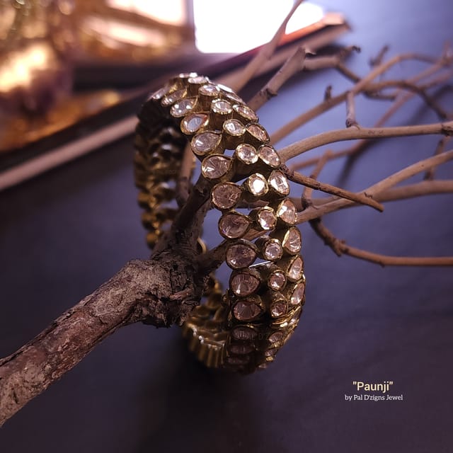Paunji (2-4" Size Antique) Moissanite Polki Bangle