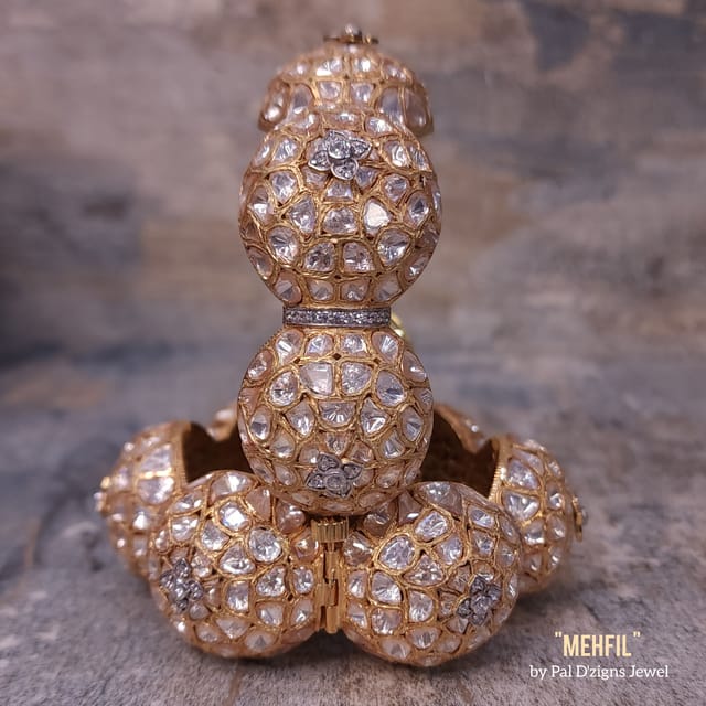 Mehfil (2-8" Size) Moissanite Polki Bangles (Pair)