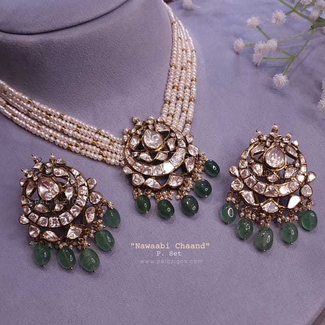Panna Nawaabi Chaand Moissanite Polki Pendant Set