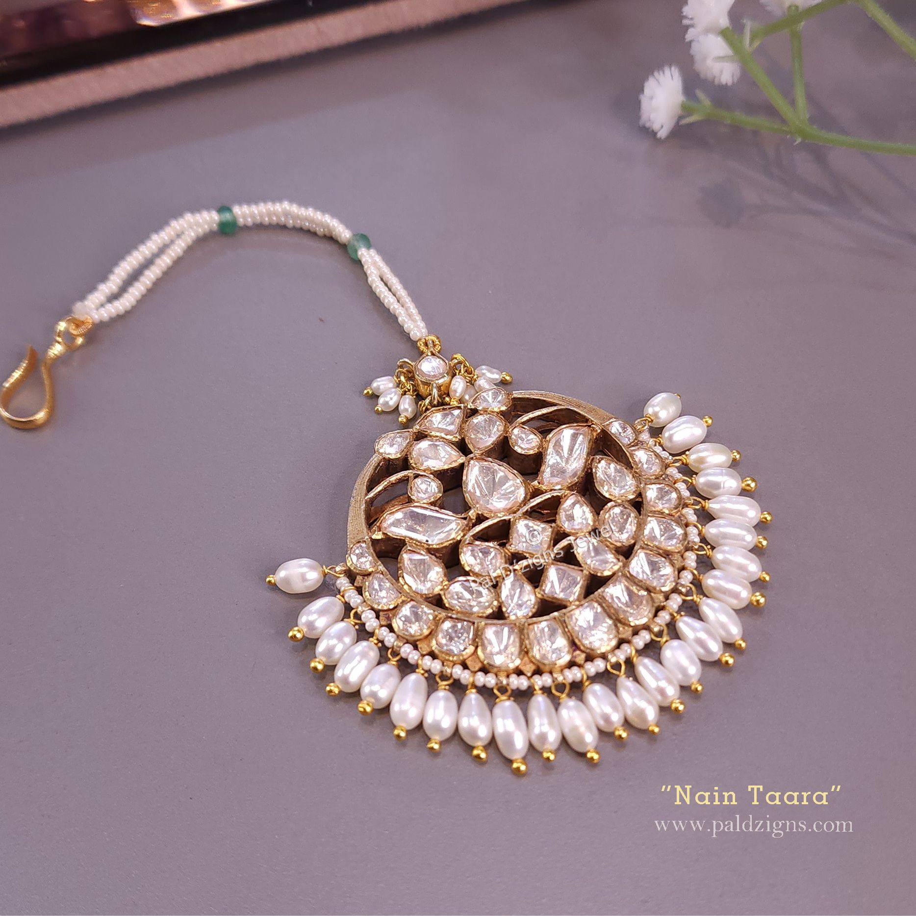 Nain Taara Moissanite Polki Maangtikka