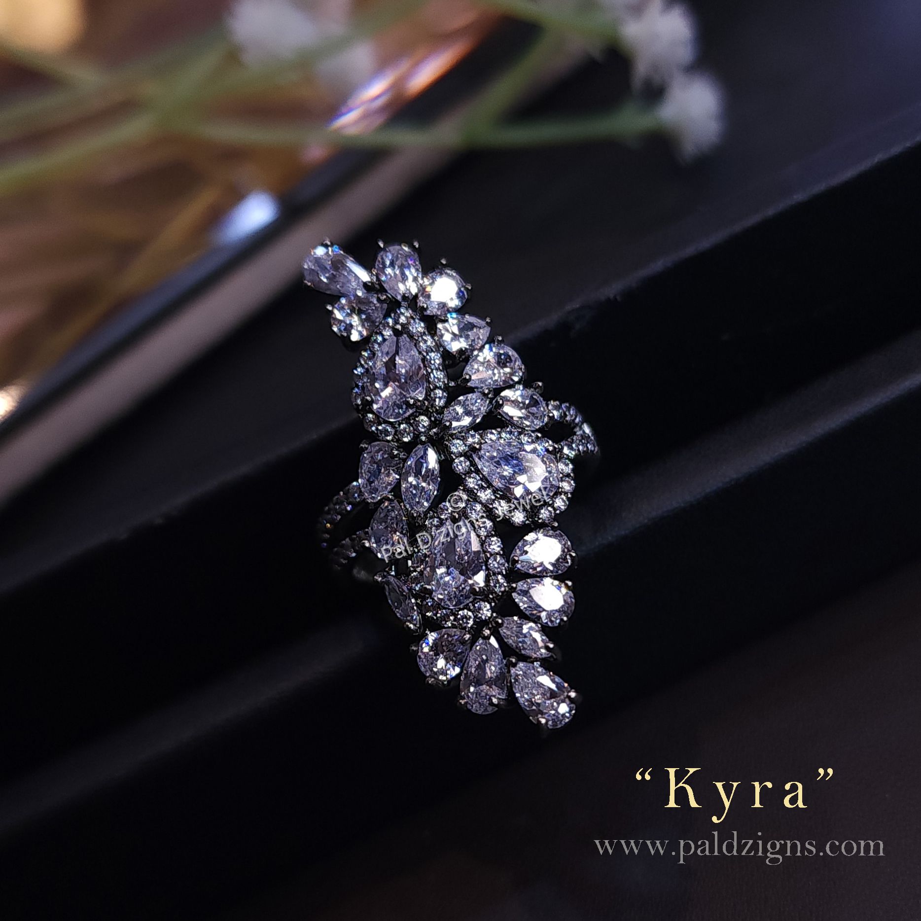 Kyra Ring