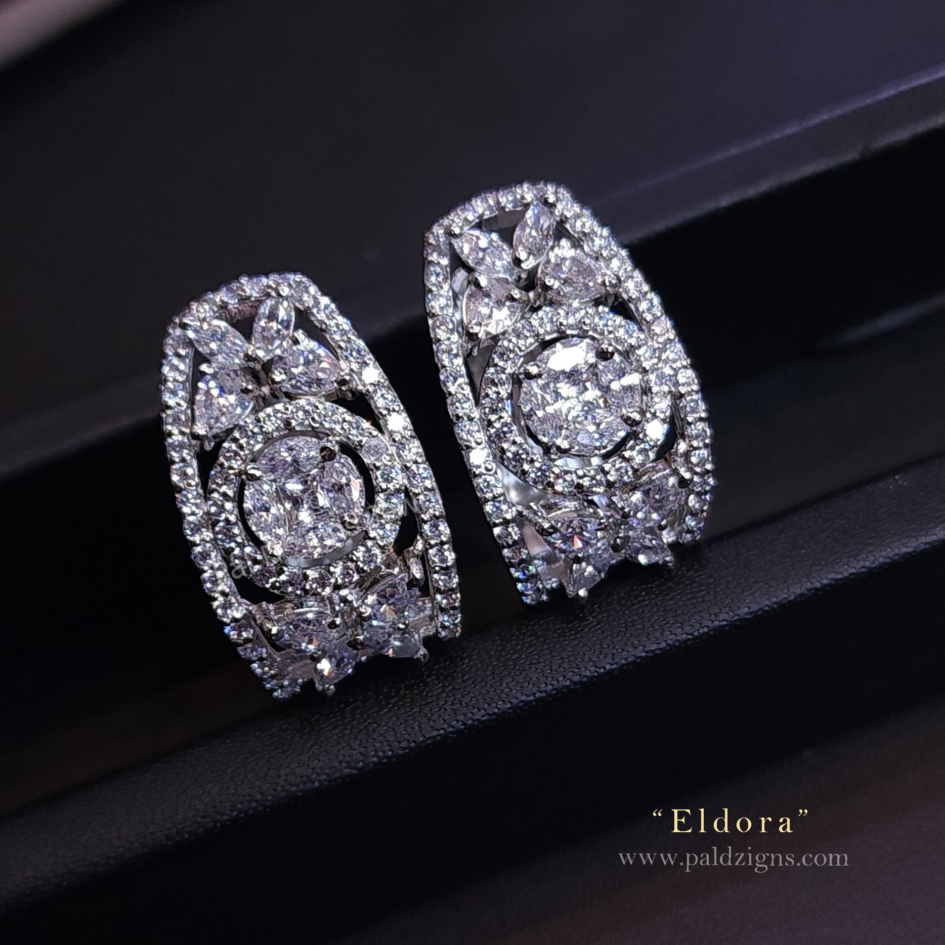 Eldora Earing