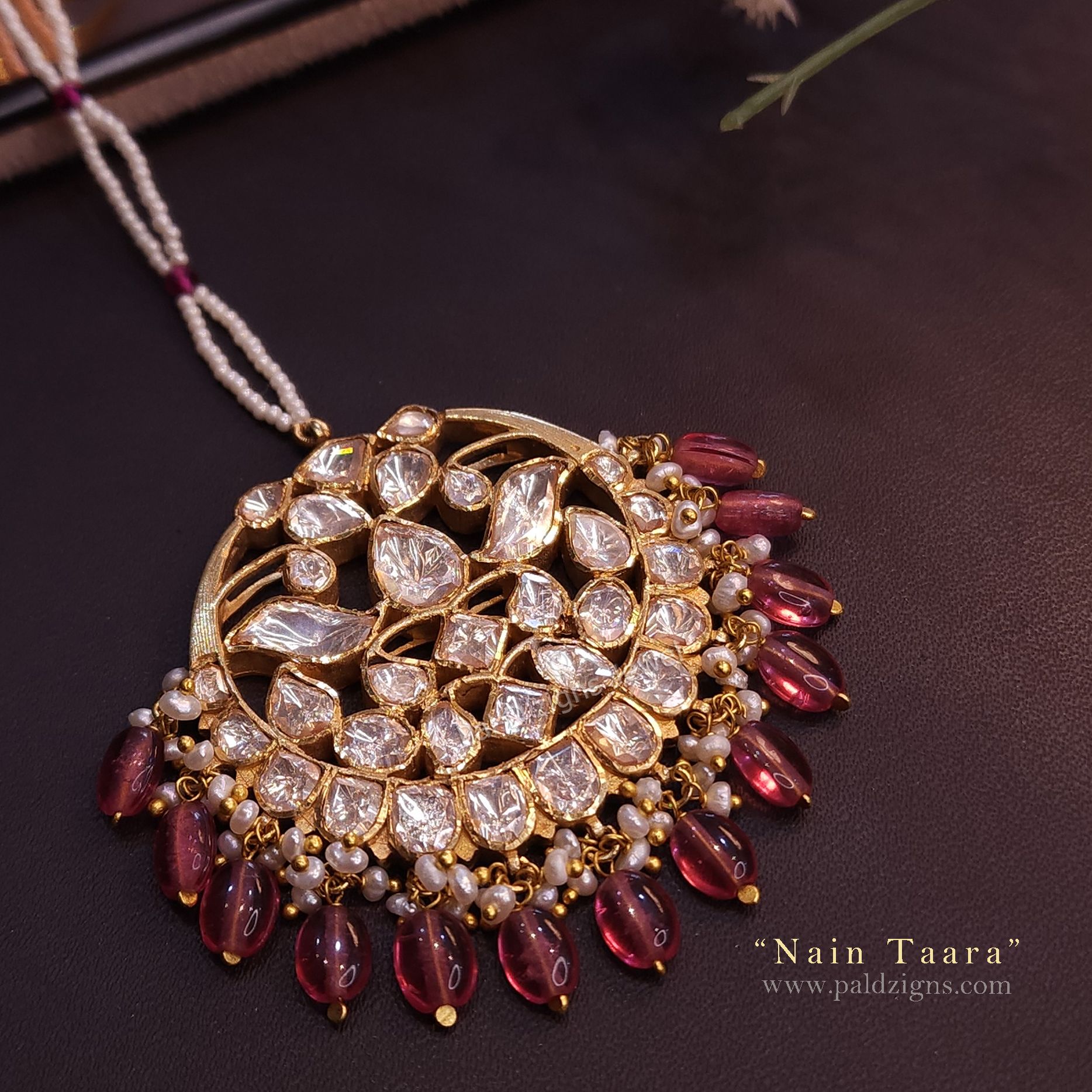 Nain Taara Moissanite Polki Maangtikka