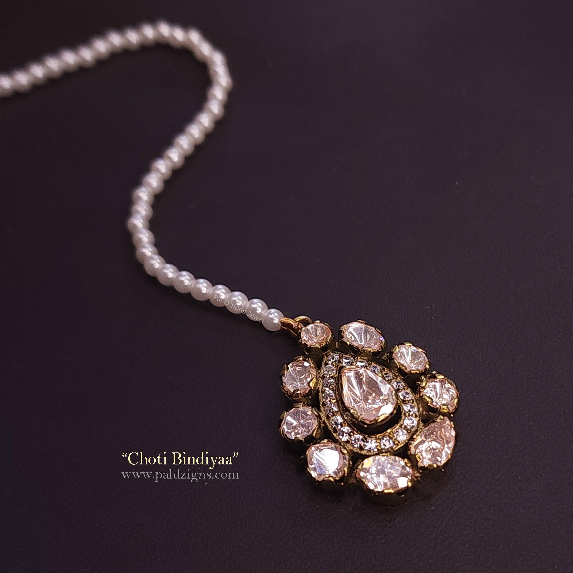 Choti Bindiyaa Moissanite Polki Maangtika