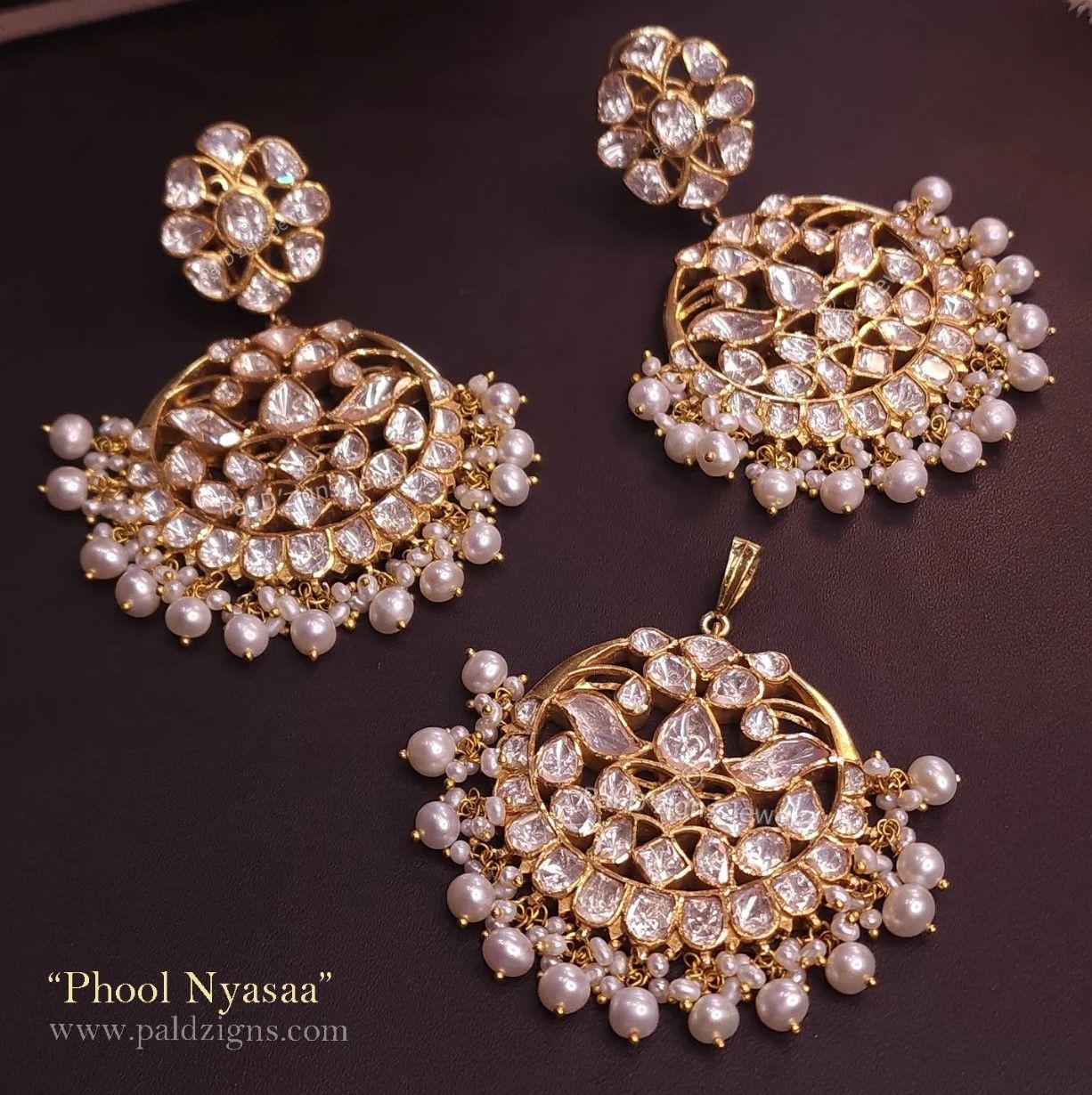 Phool Nyasaa Moissanite Polki Pendant Set