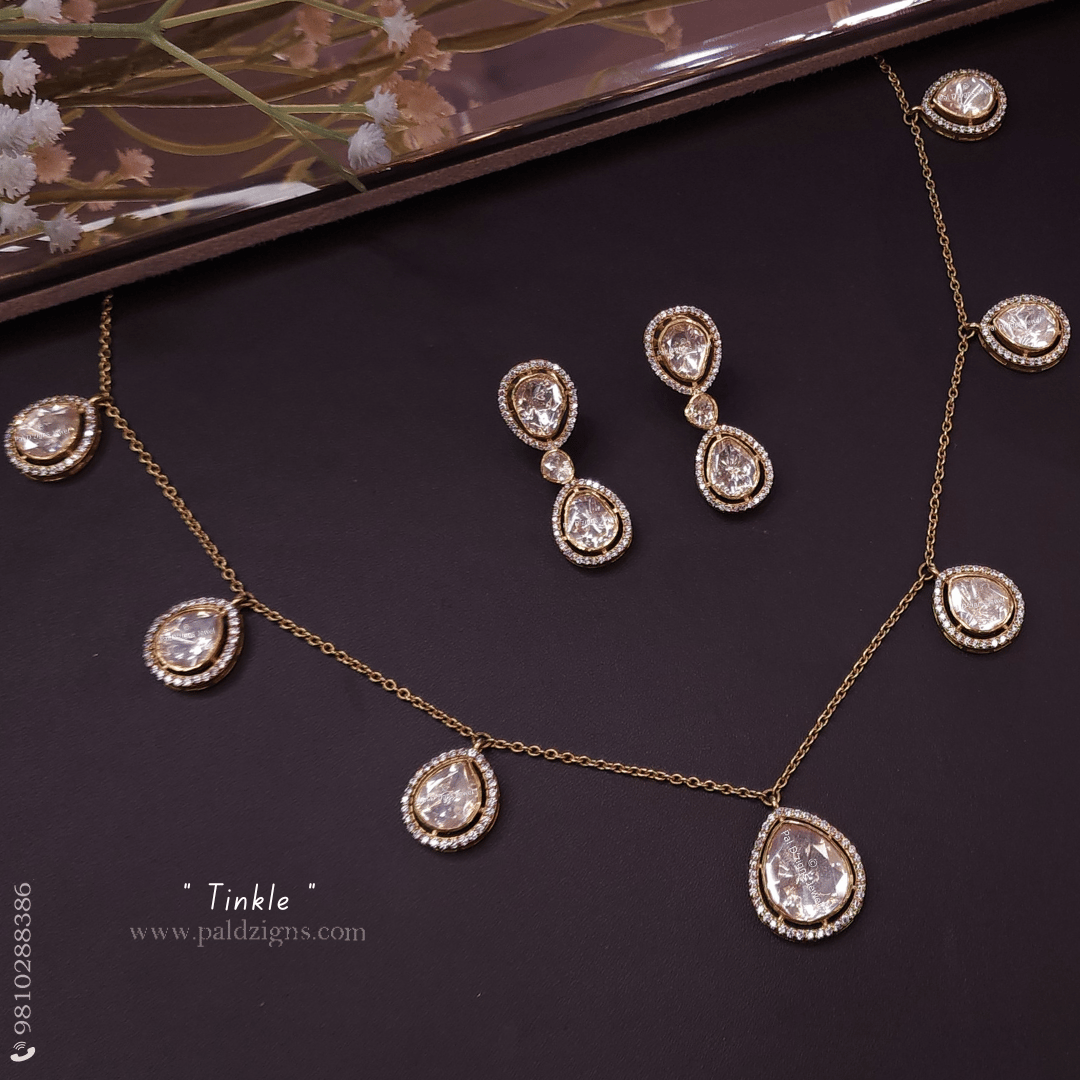 Tinkle Moissanite Polki Pendant Set
