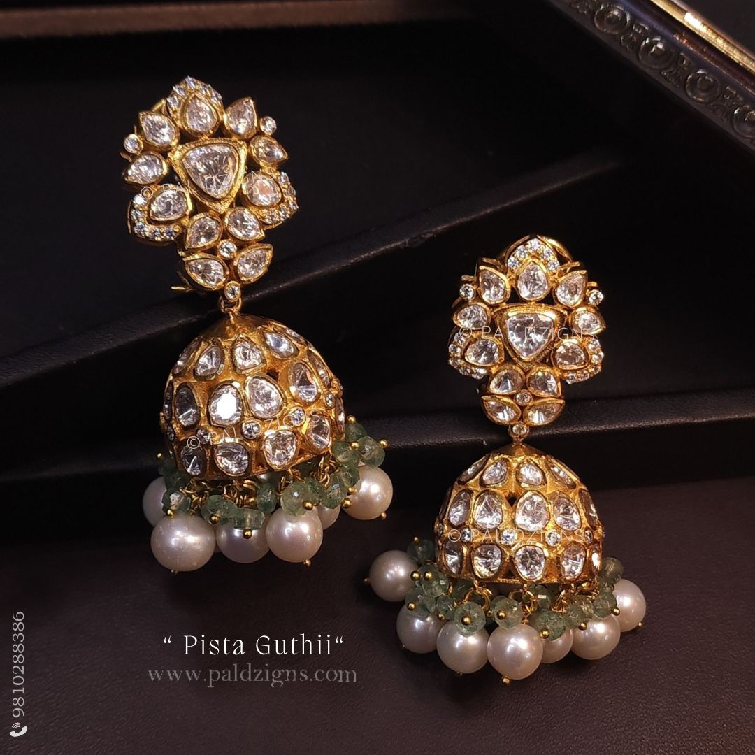 Pista Guthii Moissainte Polki Jhumki
