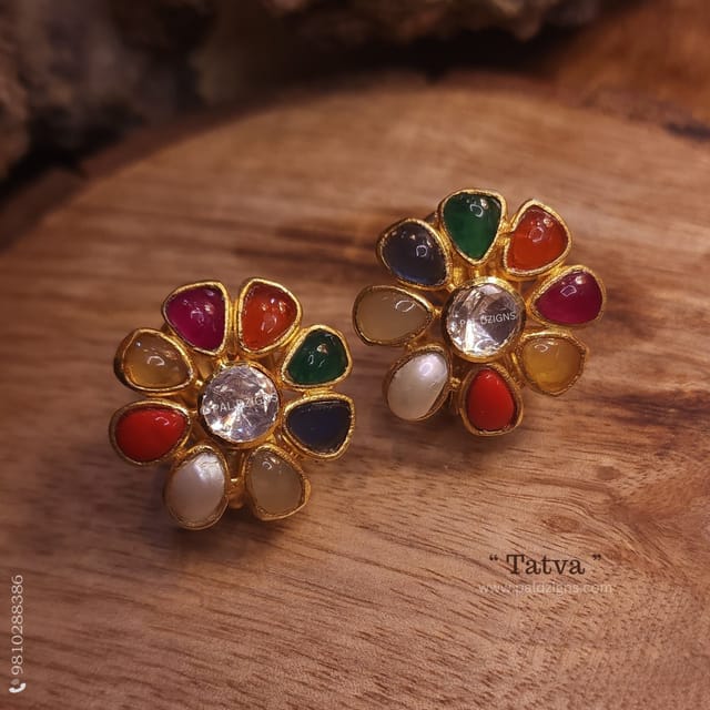 Tatva Small Moissanite Polki Stud