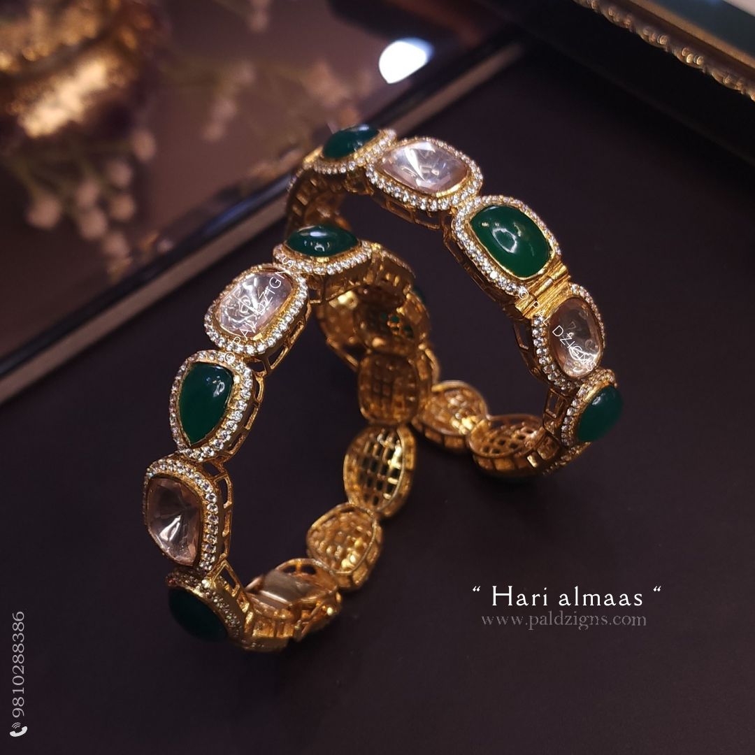 Hari Almaas (2-10" Size) Pair Moissanite Polki Bangle