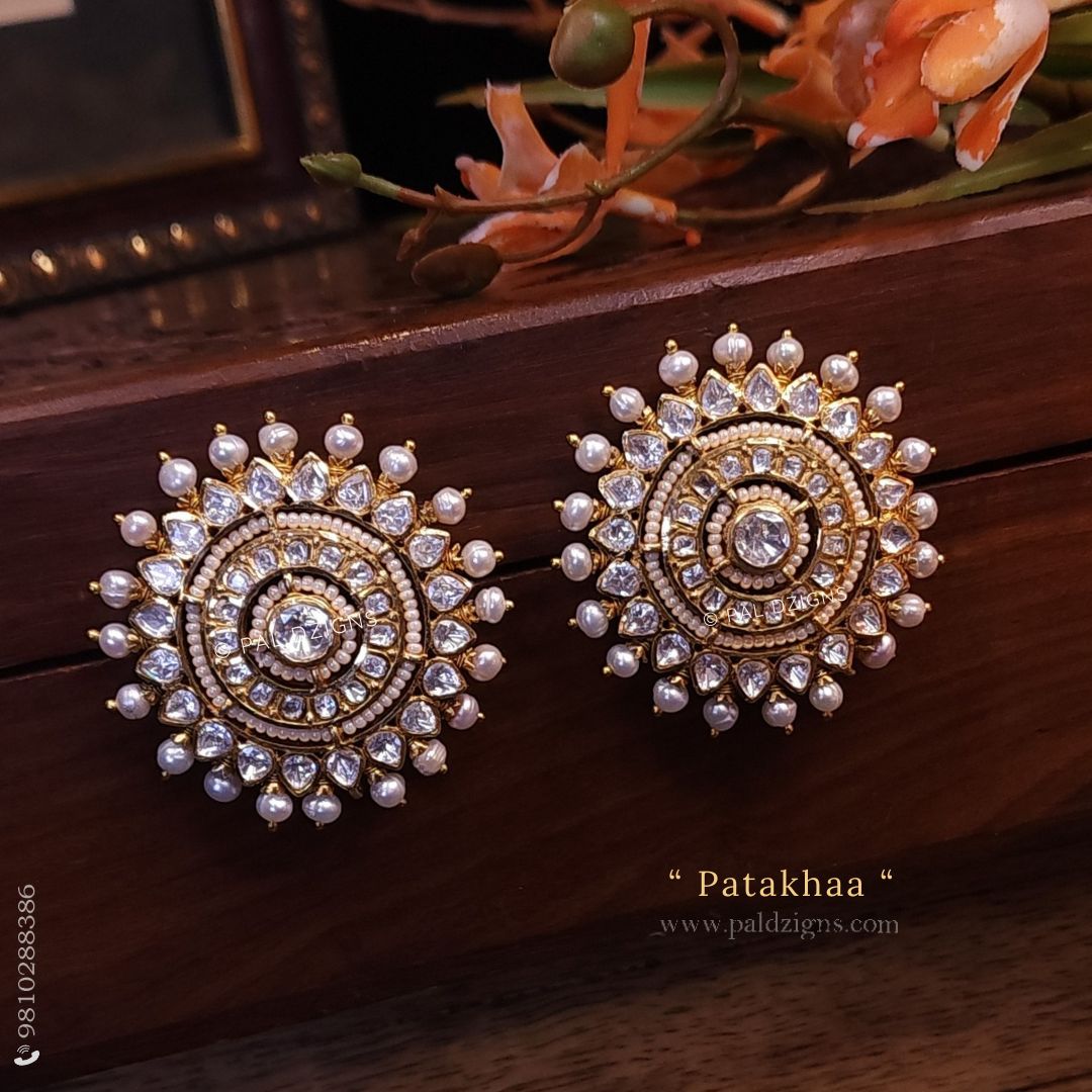 Patakhaa Moissanite Polki Stud