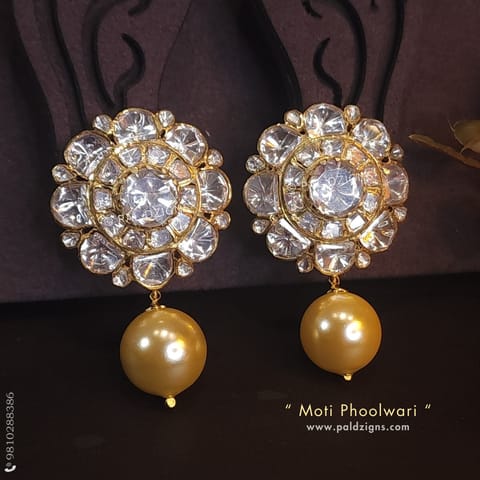 Moti Phoolwari Moissanite Polki Stud Moti Phoolwari Moissanite Polki Stud