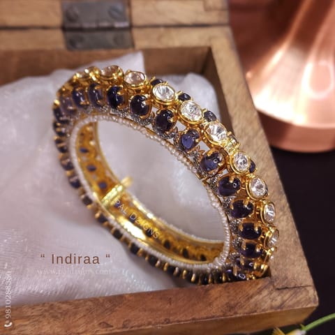 Indiraa 2-8" Size Moissanite Polki Bangle (Single) Indiraa 2-8" Size Moissanite Polki Bangle (Single)