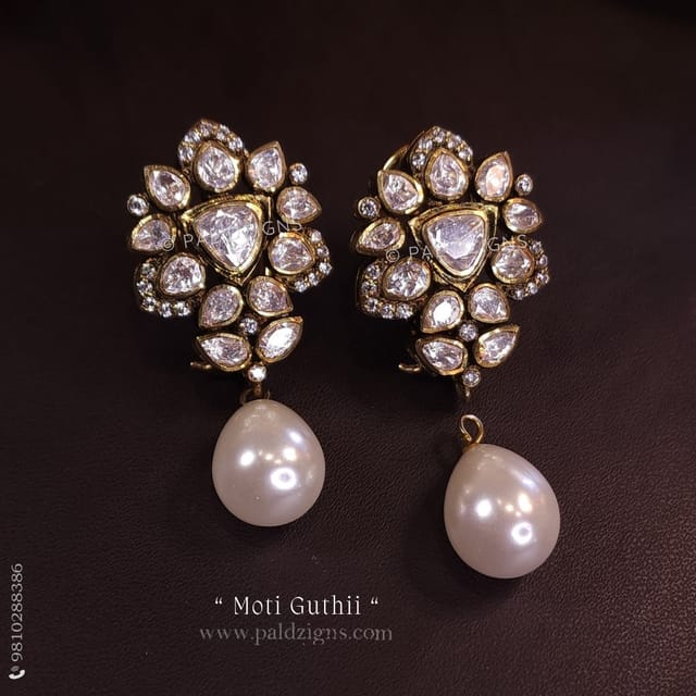 Moti Guthii Moissainte Polki Detachable Stud