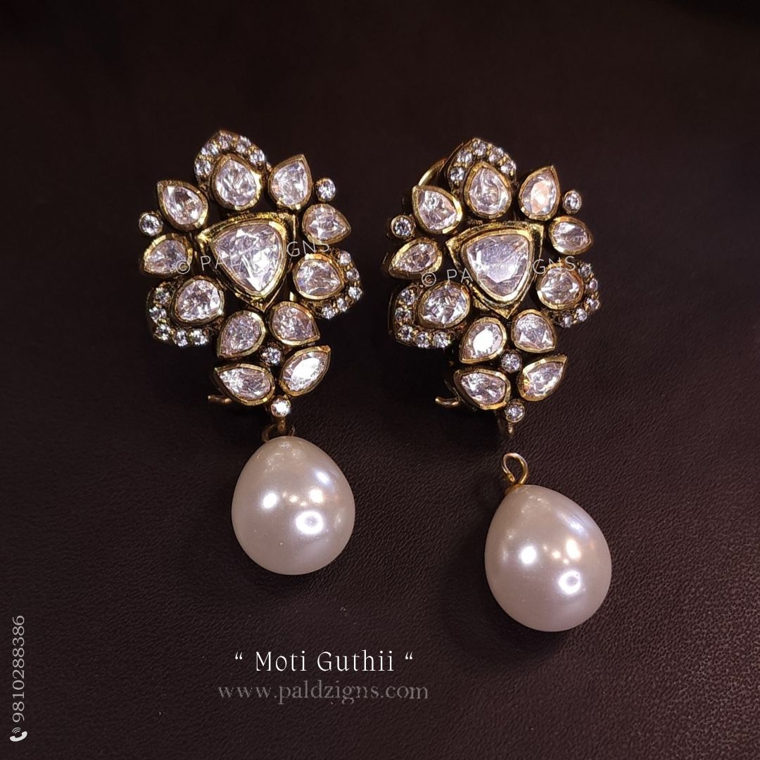 Moti Guthii Moissainte Polki Detachable Stud