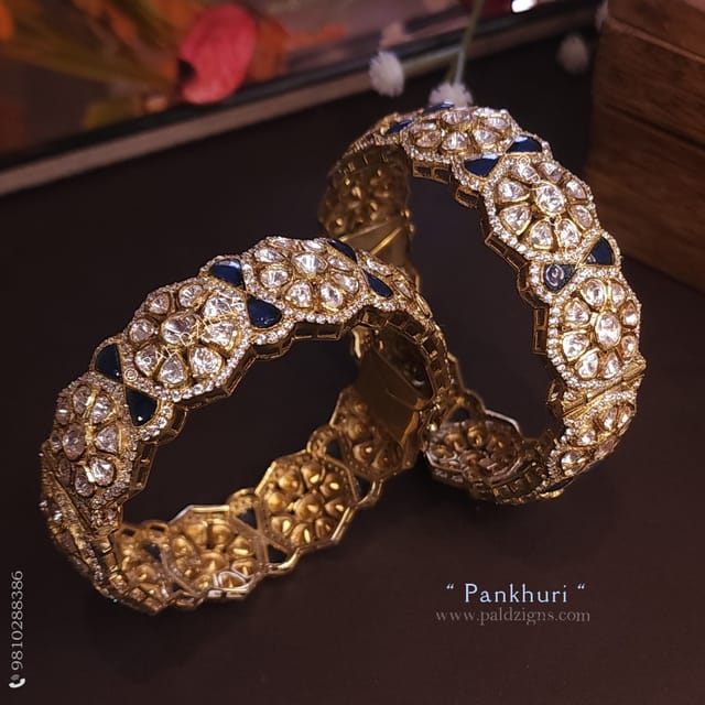 Pankhuri  2-4" Size Moissanite Polki Bangles (Pair)