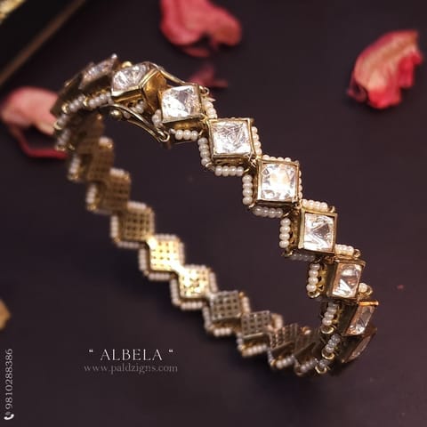 Albela (2-10") Moissanite Bangle - Single Albela (2-10") Moissanite Bangle - Single