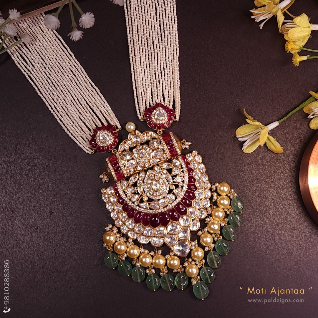 Moti Ajantaa Moissanite Polki Pendant