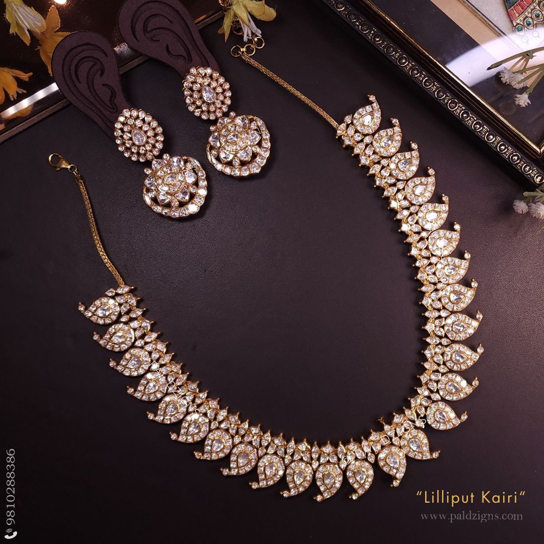 Lilliput Kairi Moissanite Polki Necklace Set