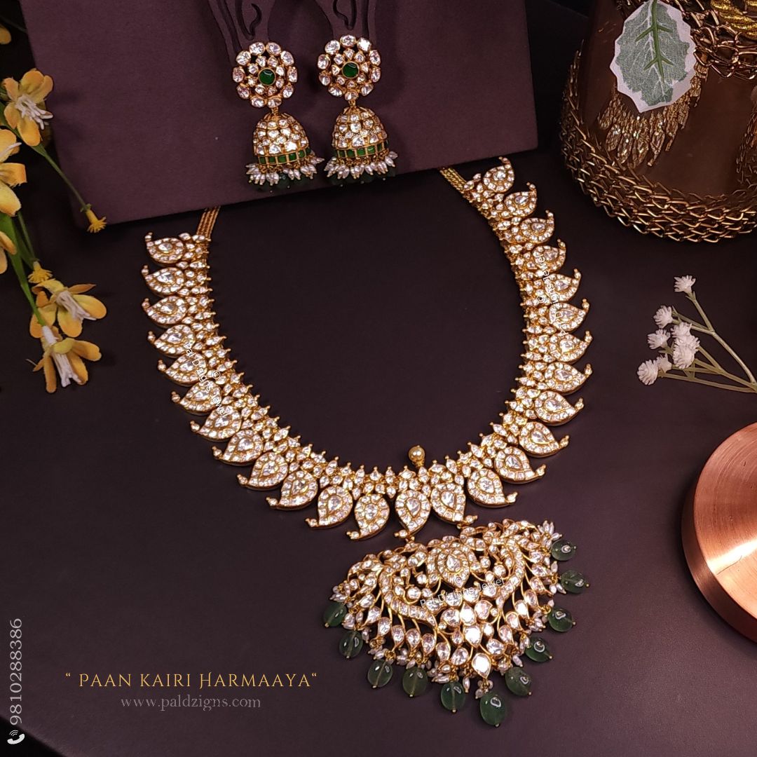 Paan Kairi Harmaaya Moissanite Polki Detachable Necklace Set