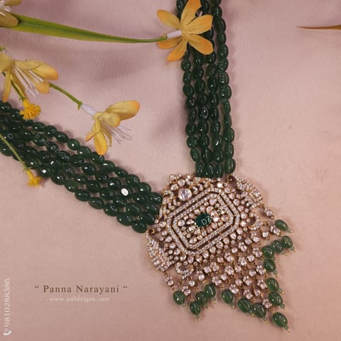 Panna Narayani Moissanite Polki Pendant