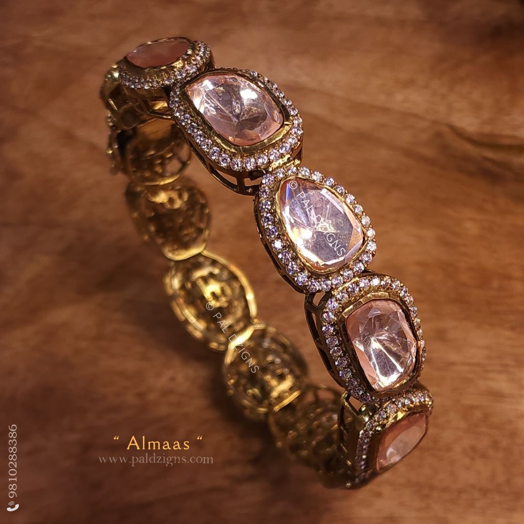Almaas Antique (2-10" Size) Moissanite Polki Bangle