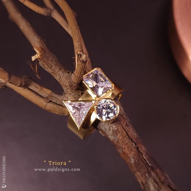 Triora Ring