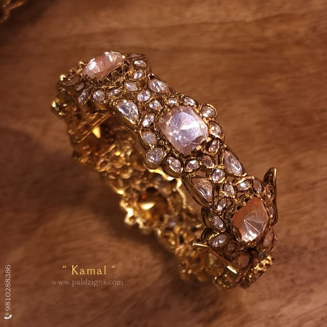 Kamal Antique 2-8" Size Moissanite Polki Bangle (Single)