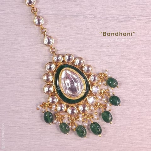 Bandhani Bikaneri Jadau Maangtikka