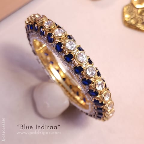 Blue Indiraa 2-8" Size Moissanite Polki Bangle (Single) Blue Indiraa 2-8" Size Moissanite Polki Bangle (Single)