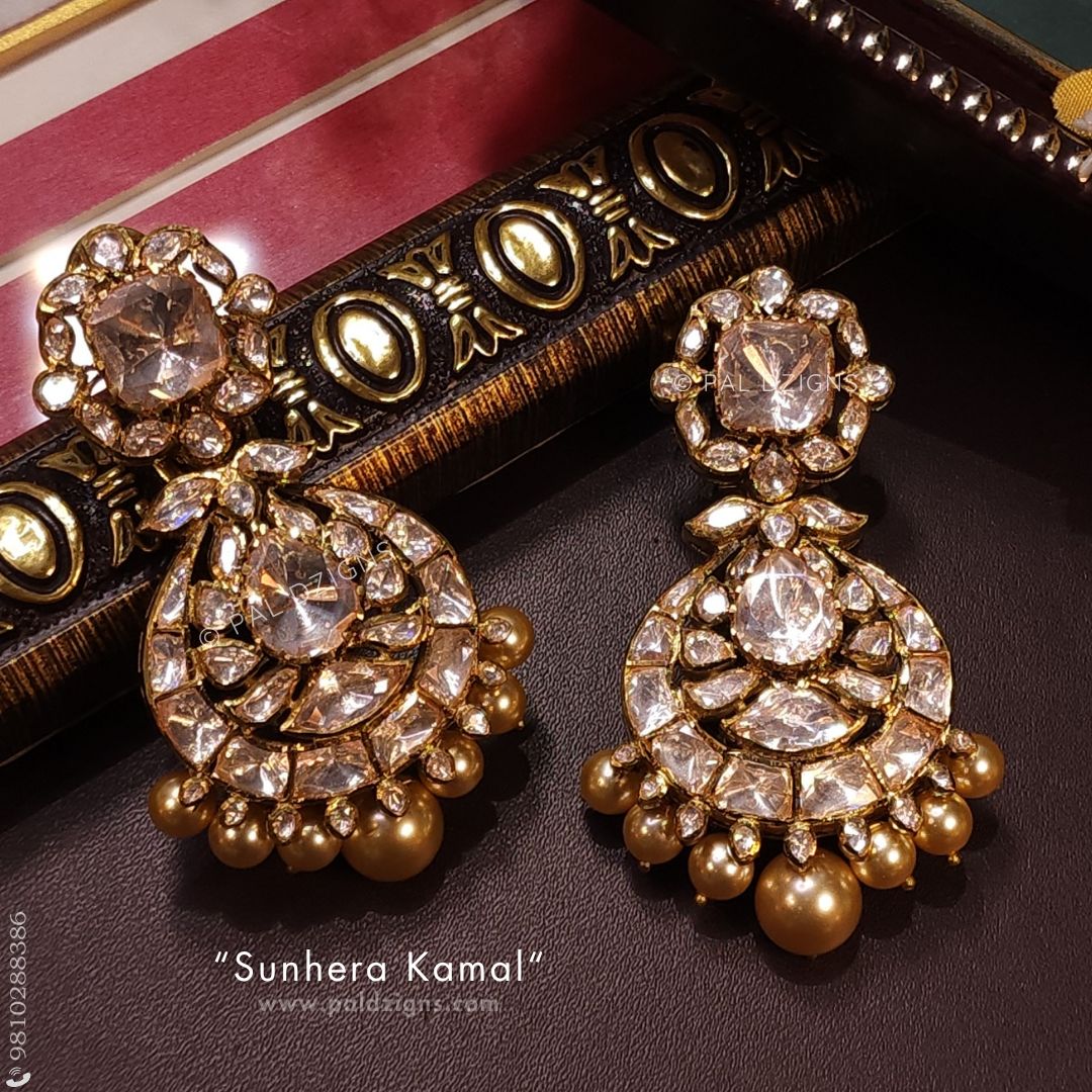 Sunhera Kamal Moissanite Polki Earring