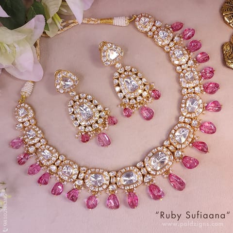 Ruby Sufiaana Haar Moissanite Polki Necklace Set