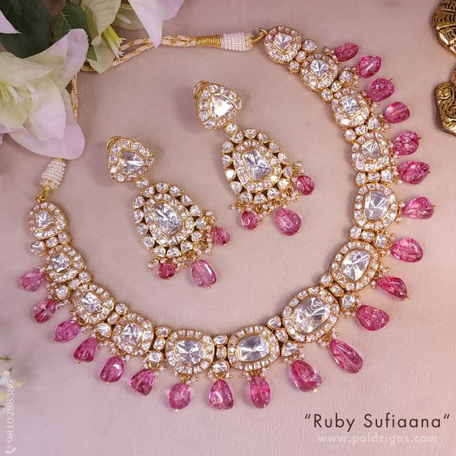 Ruby Sufiaana Haar Moissanite Polki Necklace Set