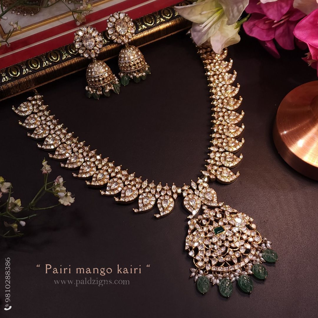 Pairi Mango Kairi Antique Moissanite Polki Necklace Set
