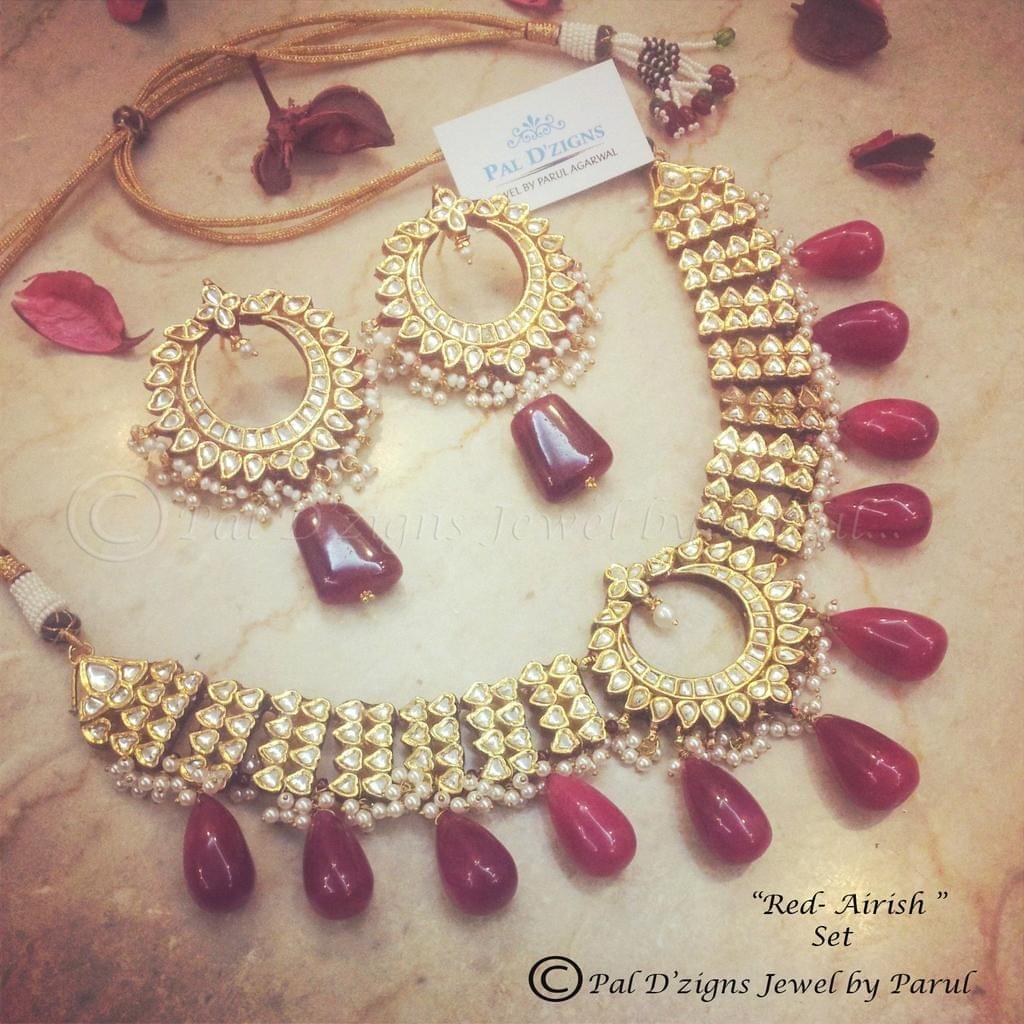 Aairish Red Valentine Set