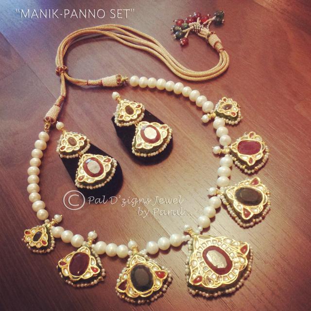 Manik Panno Set