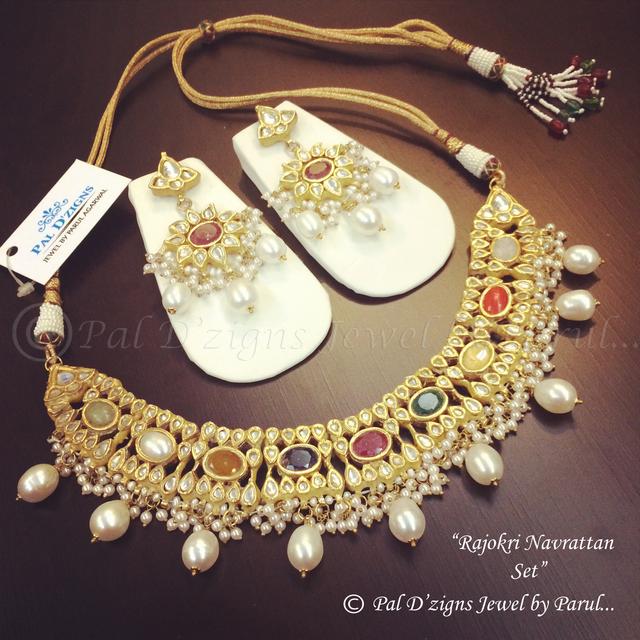 Rajokri navrattan set