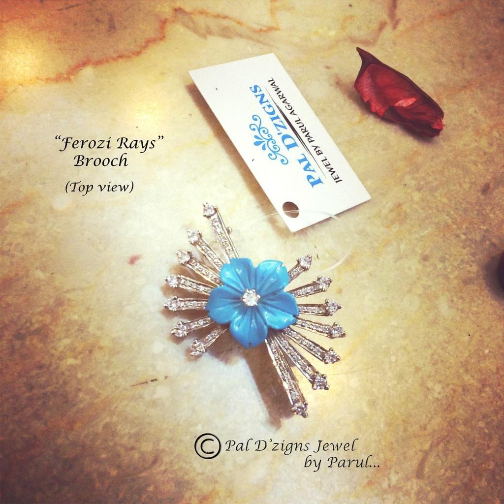 Ferozi rays - brooch
