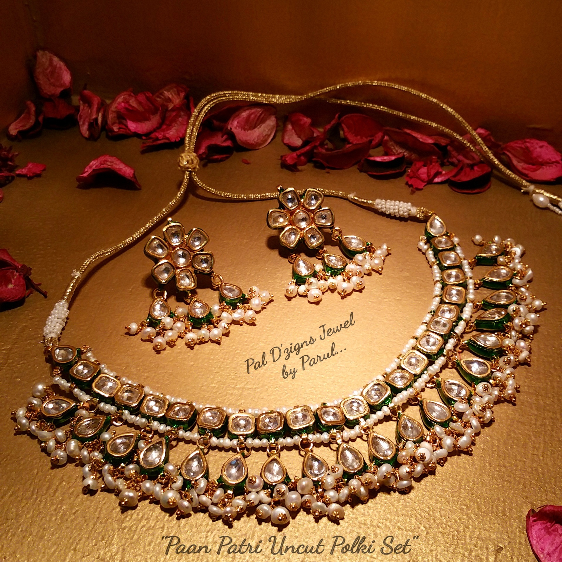 Paan Patri Uncut Polki Kundan Set