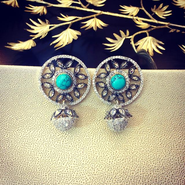 Ferozi Flower Antique Earings